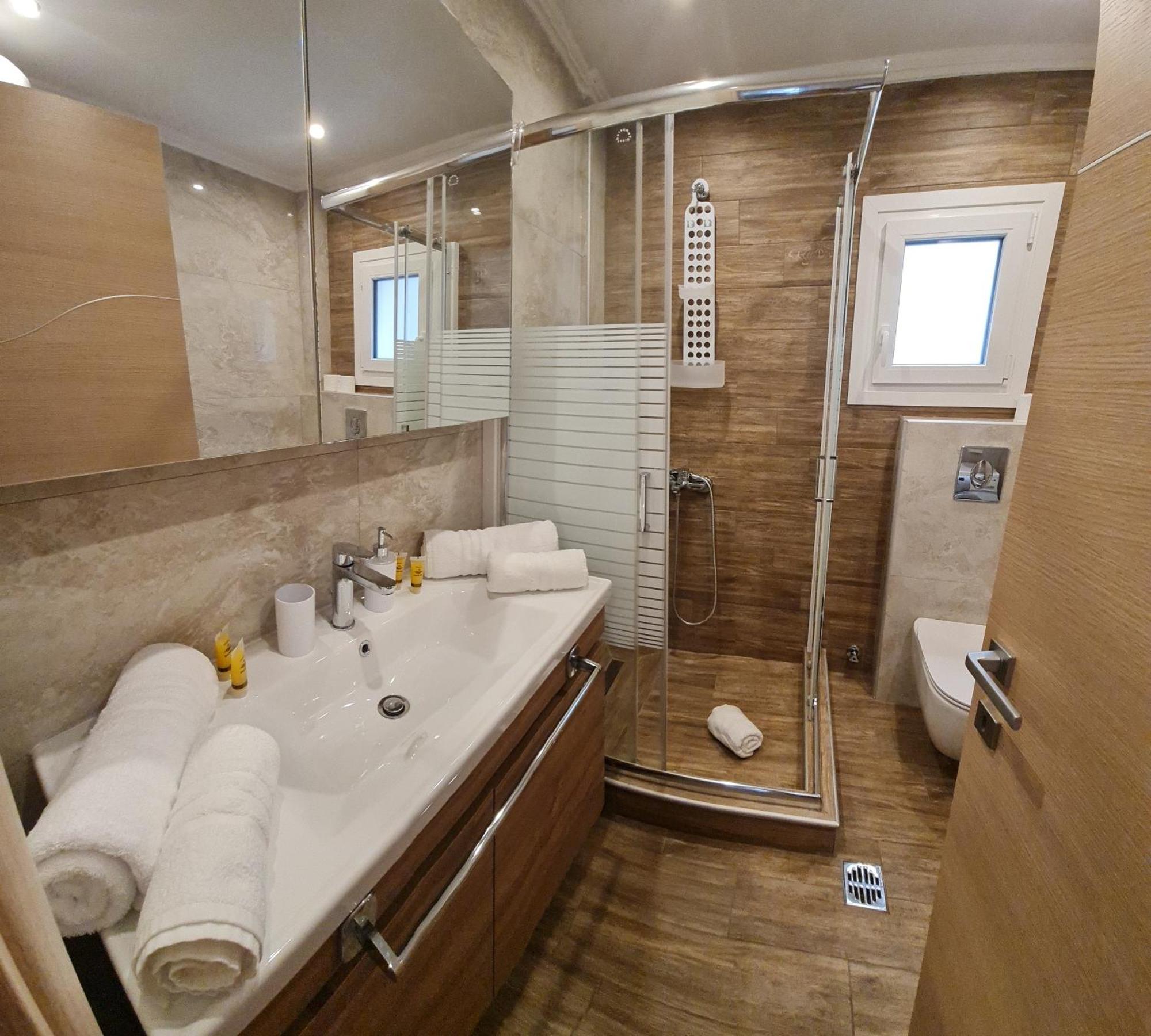 Mouson Luxury Apartment Kavala Exterior photo